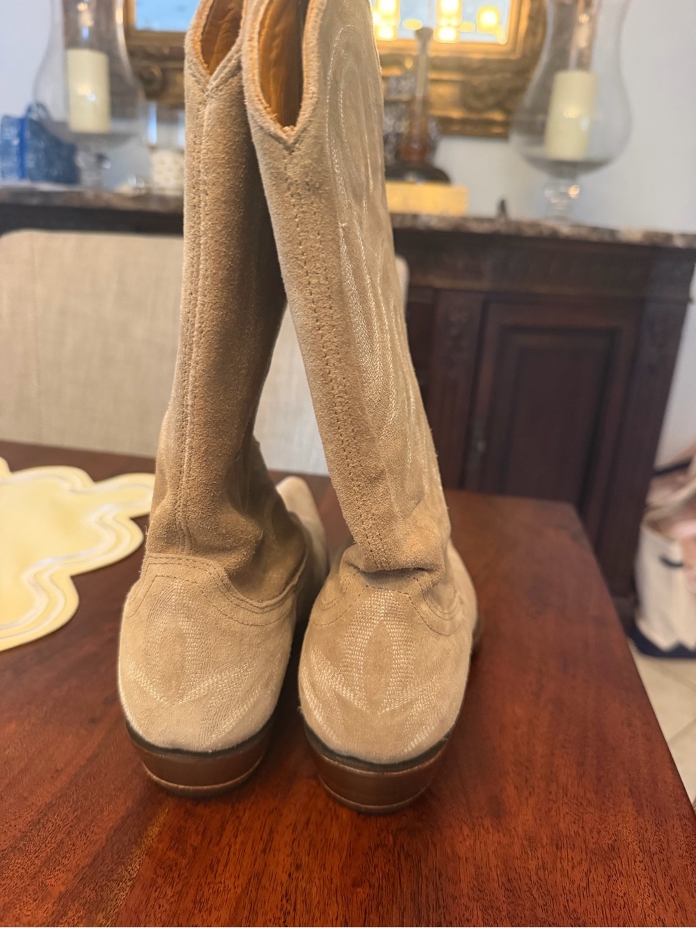 KEmo Sabe Women's Tan Suede Cowboy Boots with Decorative Stitching - Picture 3 of 8